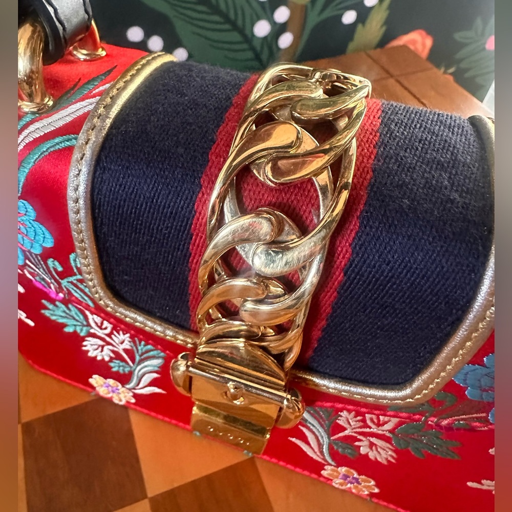 GUCCI LIMITED EDITION Mini Sylvie Floral Jacquard Top Handle Bag - Picture 3 of 12